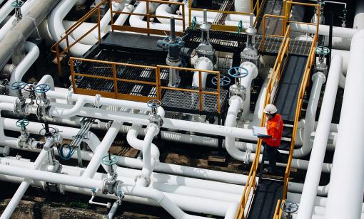 high demand equals higher midstream q1 earnings