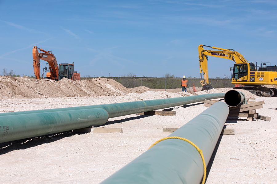 Brazos Midstream pipeline construction stretching Reagan, Glasscock, Midland, Martin, Howard, Andrews and Ector counties in the Midland Basin. Pipeline construction is imperative in the Permian Basin as output is rapidly reaching capacity. (Brazos Midstream)