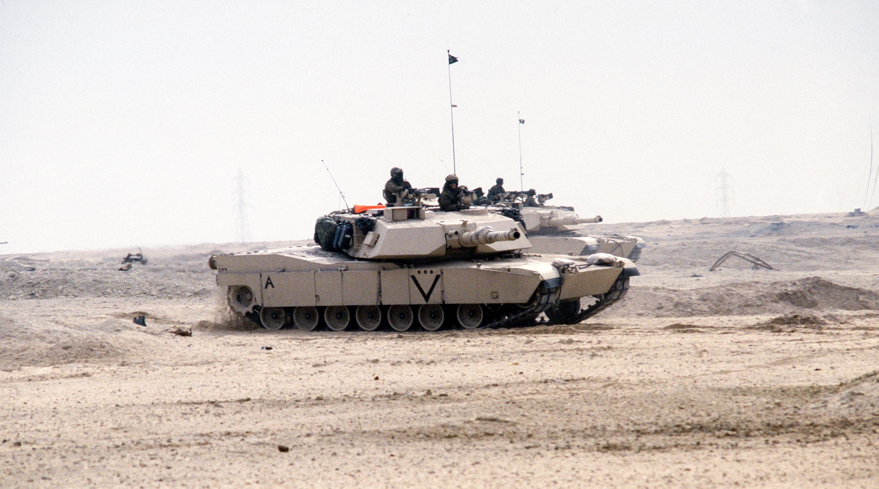 Marine tanks in Desert Storm