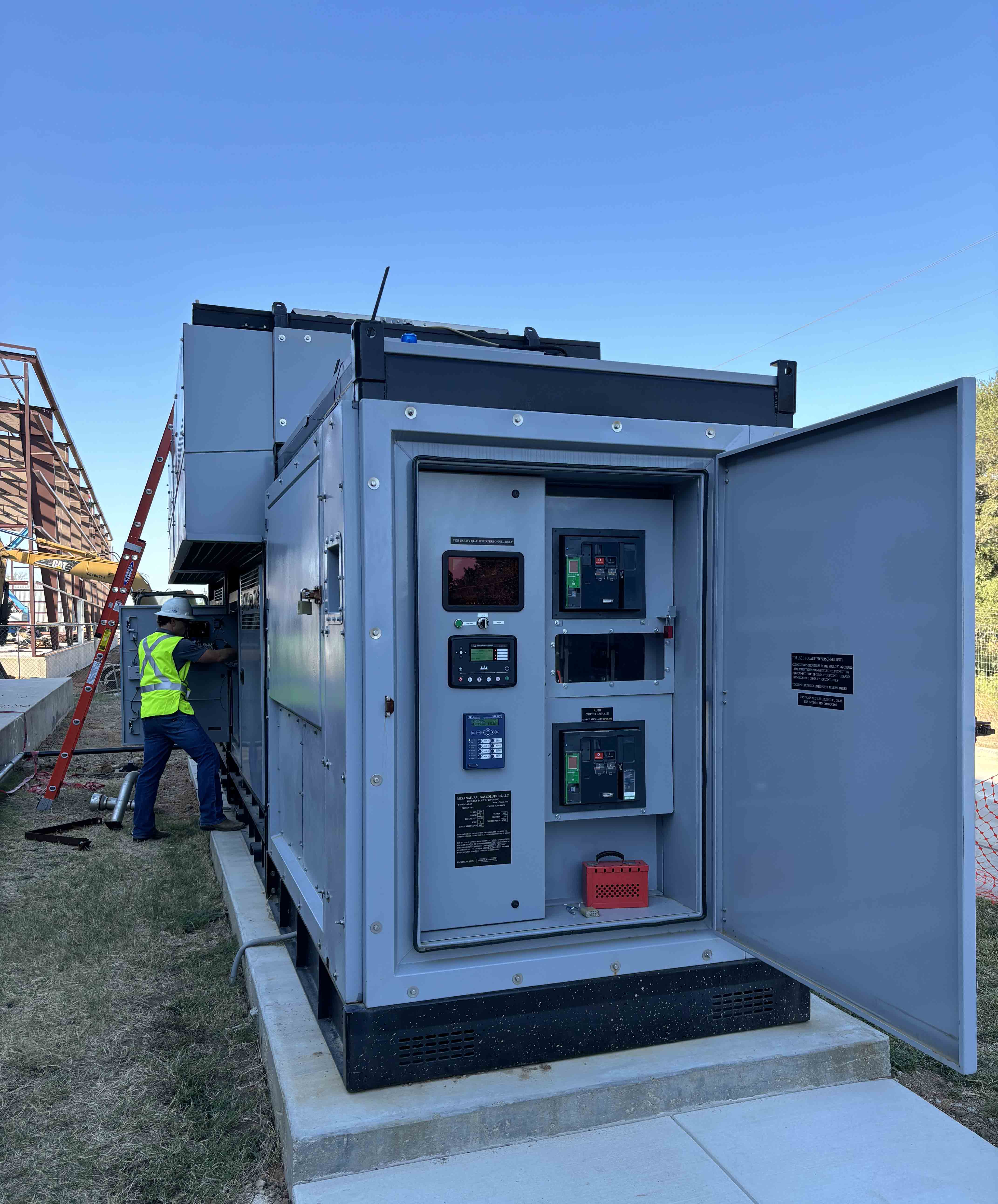 An RPower generator provides electricity to oil and gas operations in West Texas. Source: RPower)