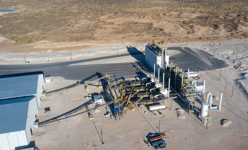 Sand mines are not created equal. Reserves quality, processing and loading equipment, and quality control are among the factors to consider when sourcing sand. (Courtesy of Wisconsin Proppants)