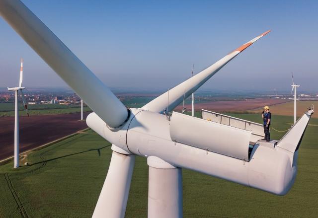 TotalEnergies, Kazakhstan Sign PPA for $1.4B Wind Project