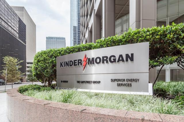 Kinder Morgan Boosts Future Projects, Despite Curbed 2Q Earnings