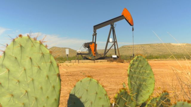 BlueFire Equipment Buys Texas Screaming Eagle Energy Assets