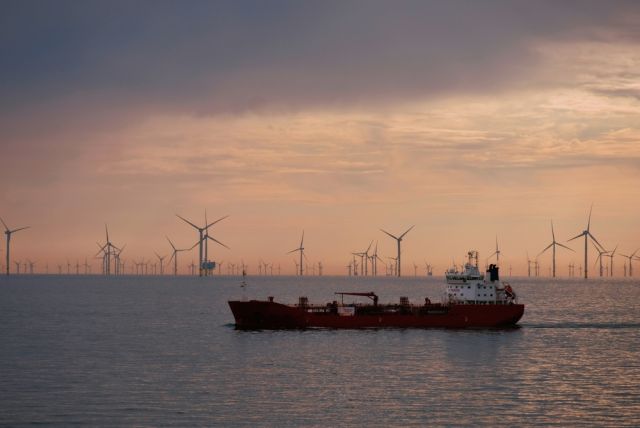 handysize tanker in offshore wind farm