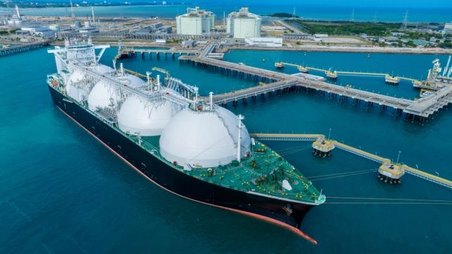 US LNG to Asia Has Lower Emissions Profile than Coal, Rystad Says