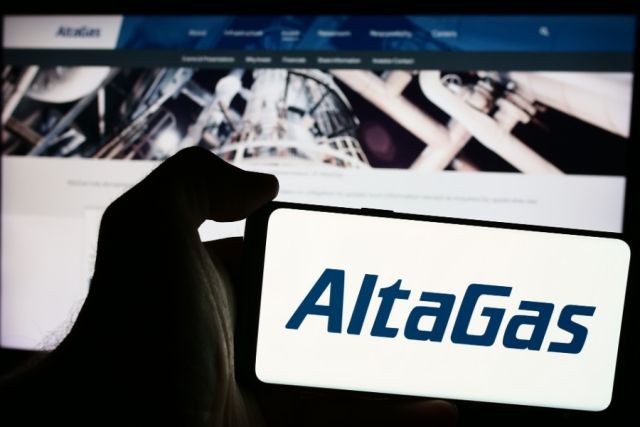 AltaGas Prices $900MM Junior Notes Offer After Tidewater Deal