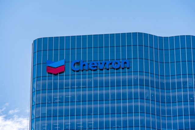 Chevron Launches New Hydraulic Fluid for Marine, Construction Use