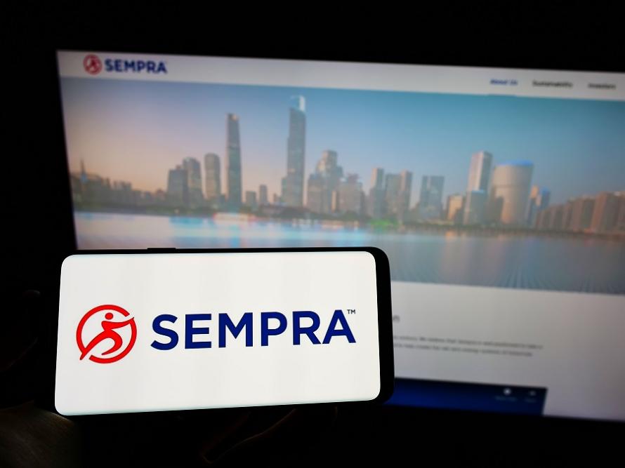 Sempra Reaches FID On $13 Billion Port Arthur LNG Project, Closes JV ...